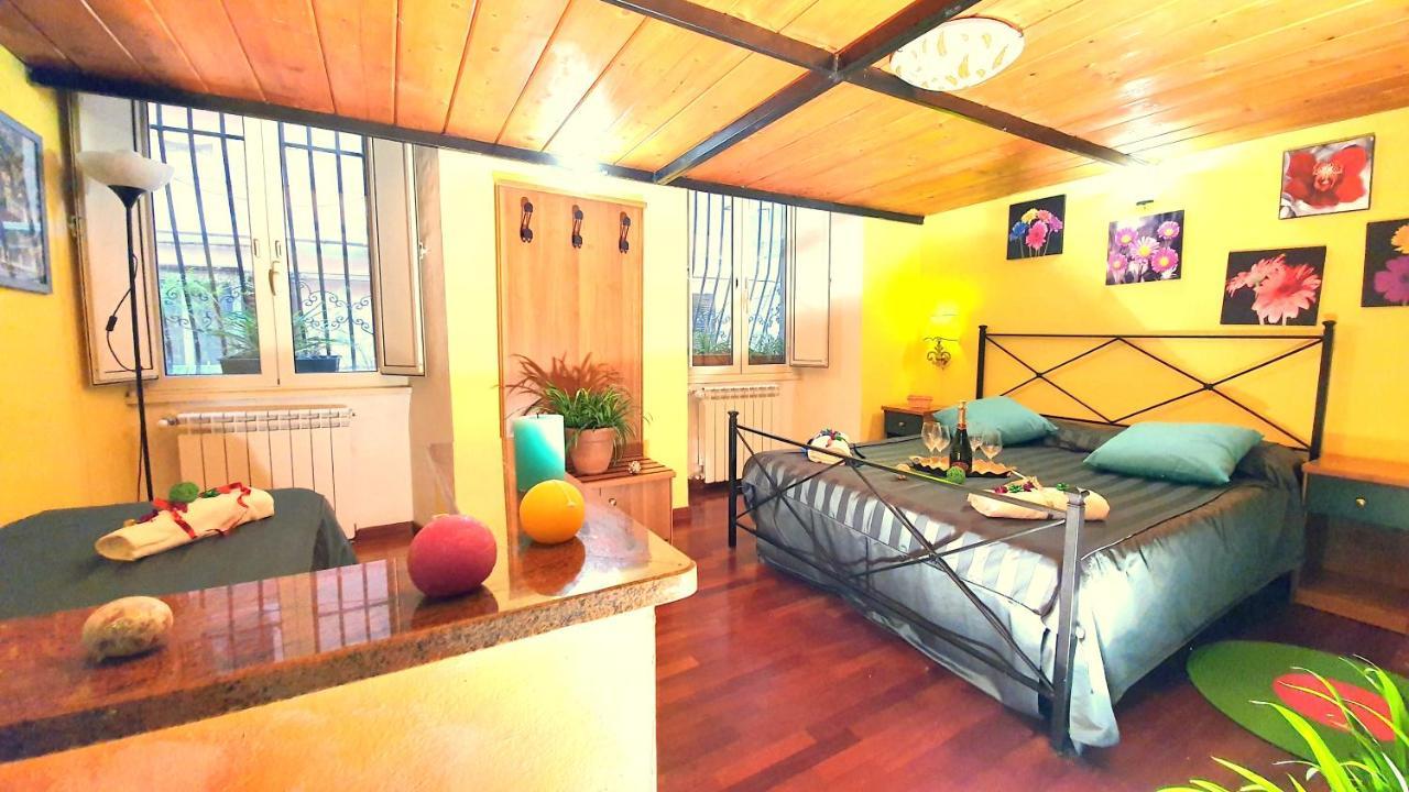 La Casa Verde Roma - Free Secure Parking If You Book 3 Nights Pensionat Rom